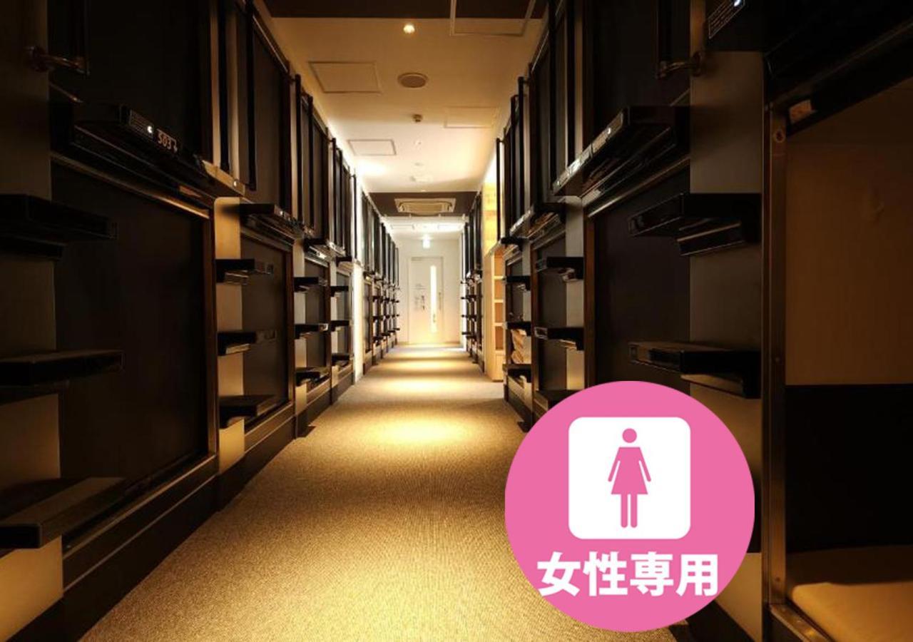 Acro Capsule Hotel Namba Dotonbori Осака Экстерьер фото